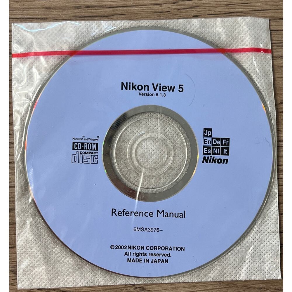 Nikon‎ View 5 Software CD ROM Version v5.1.3 Reference Manual 6MSA3976 Disk 2001